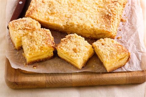 Procesas, kaip ruošiamas varškės pyragas