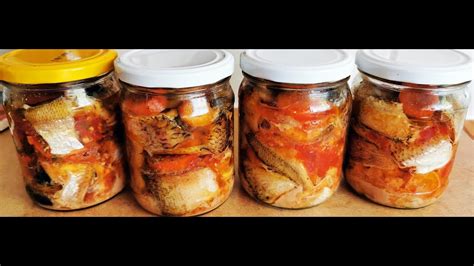 Nuotrauka: Žuvies gabalėliai pomidorų padaže stiklainiuose