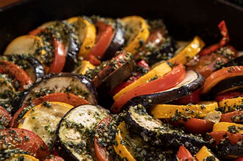 Paruoštas Ratatujis orkaitėje