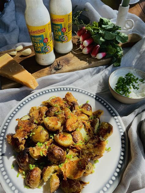 Bulvės, keptos su parmezano sūriu