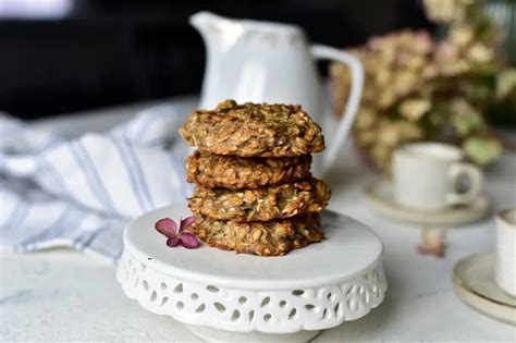 Vaizdinė instrukcija su avižinių sausainių ingredientais