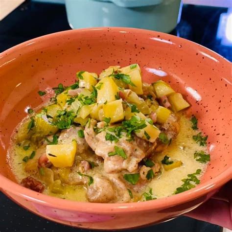 Vištienos mirkymas sūryme