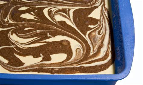 Iškepęs marmurinis pyragas