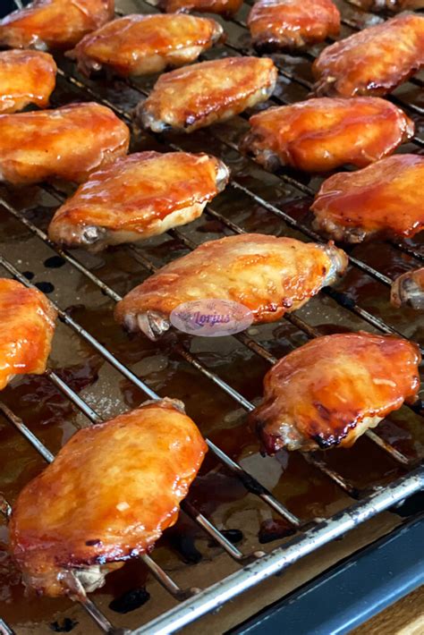 Vištienos sparneliai kepant ant grotelių