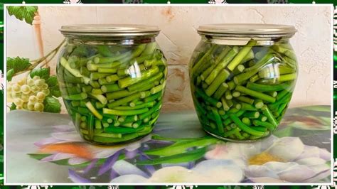 Marinuoti česnakų žiedkočiai