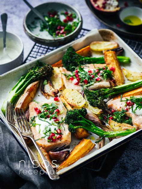 Indelis su kepta žuvimi ir daržovėmis