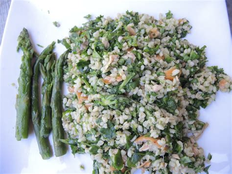 Smidrų ir bulguro salotos