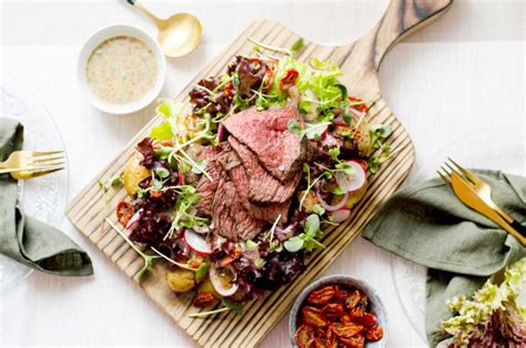 Brandintos jautienos ir garnyro lėkštė