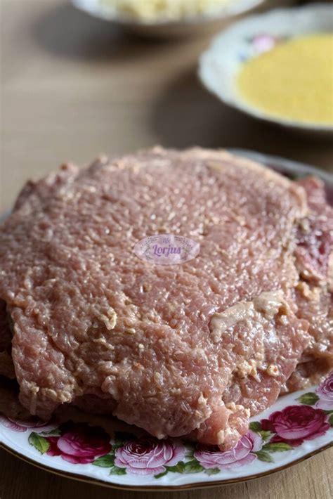 Kiaulienos nugarinės gabalėliai, paruošti kepimui