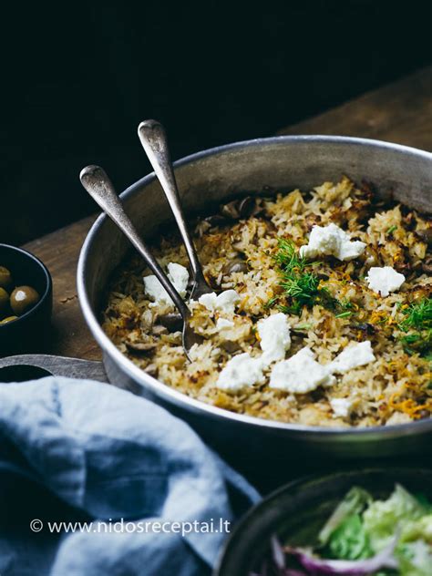 Orkaitėje kepti ryžiai su apelsinais ir feta sūriu