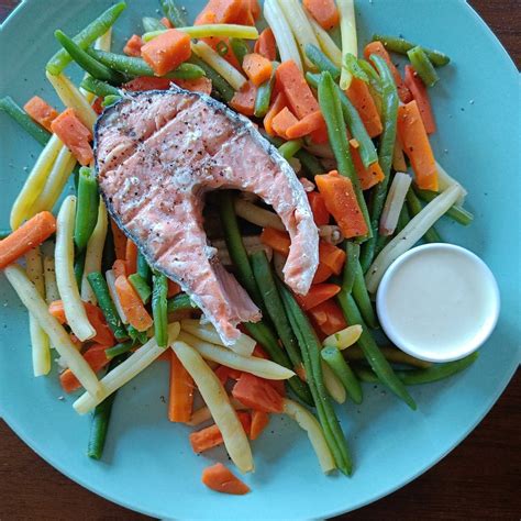 Nuotrauka su ruošta lašiša.