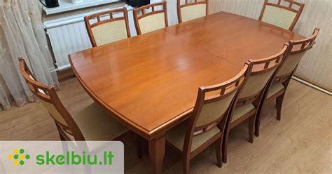 Didelis pietų stalas su 8 kėdėmis