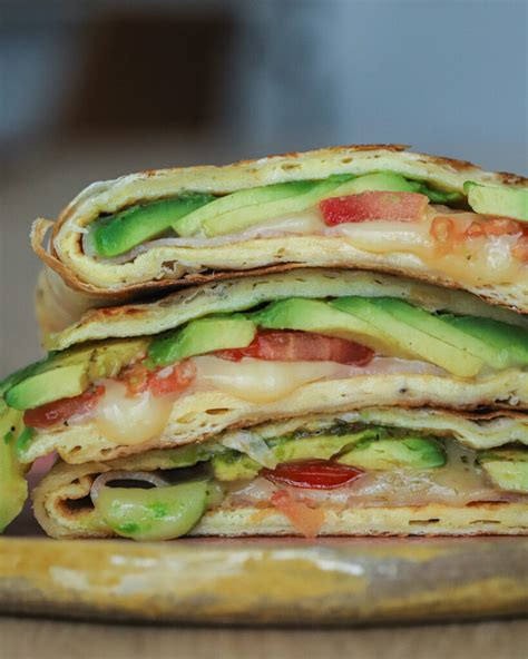 Maca paplotėliai ant lentelės