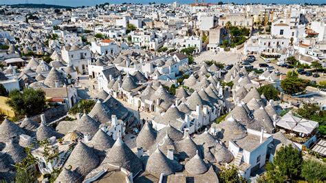 Trulli nameliai Alberobello