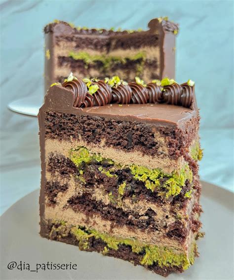 Šokolado drožlės torto puošimui