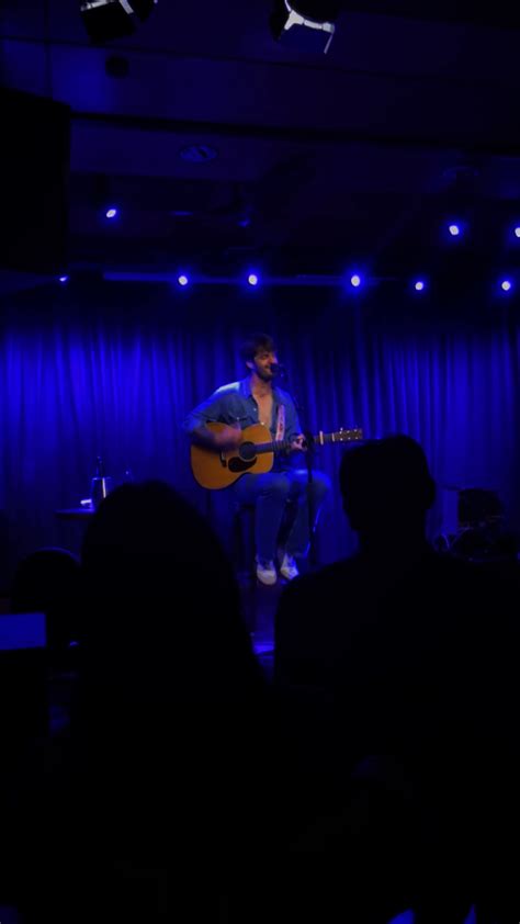 Schema: Individas prieš sistemą