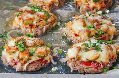 kepsneliai iš maltos mėsos su garnyru