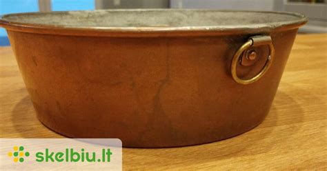 varinis dubuo plakimui