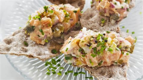 Schema su skirtingais lašišos kotletų receptų tipais