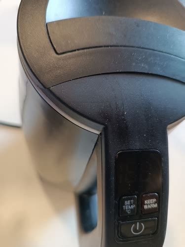 Pažeista konservų pakuotė