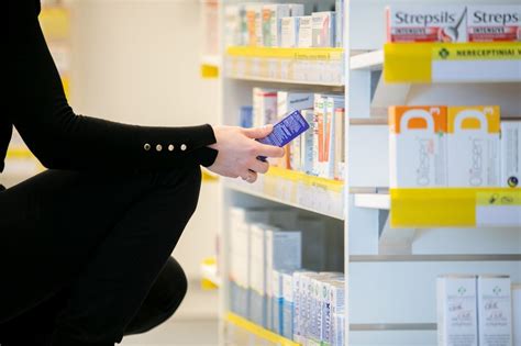 Infografika apie naujas farmacinės rūpybos paslaugas