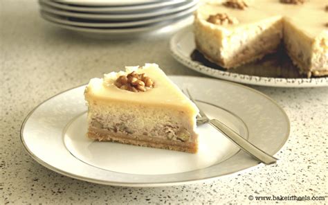 Lietuviškas sūrio pyragas su riešutais