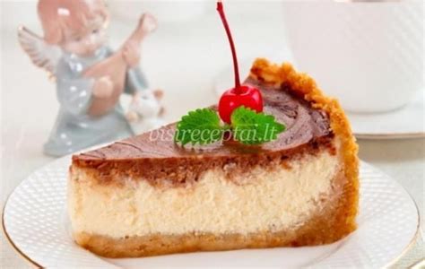 Sūrio pyragas be kepimo su vaisiais