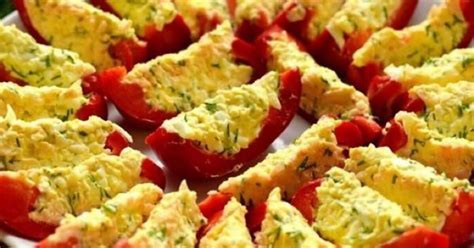 Įdarytos paprikos su kiaušiniais