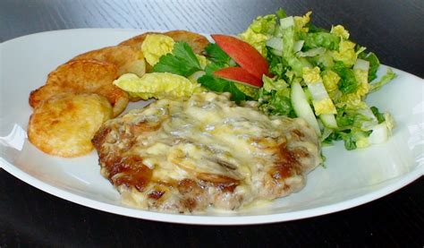 Sprandinės kepsnys su barbekiu padažu