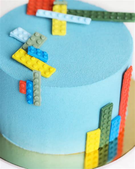 Lego kaladėlių tortas