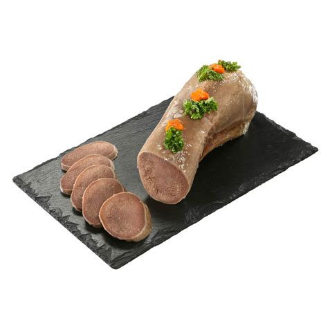 troškintas jautienos liežuvis su razinomis