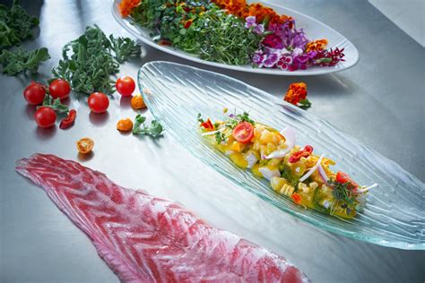 Peru virtuvės ingredientai: šviežia žuvis, laimas, aitriosios paprikos