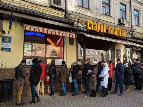 „Kyivska Perepichka“ gatvės maisto kioskelis