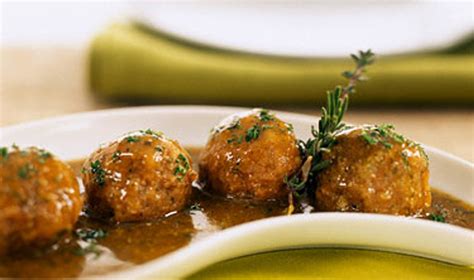 Ingredientų pasirinkimas žuvies kukuliams