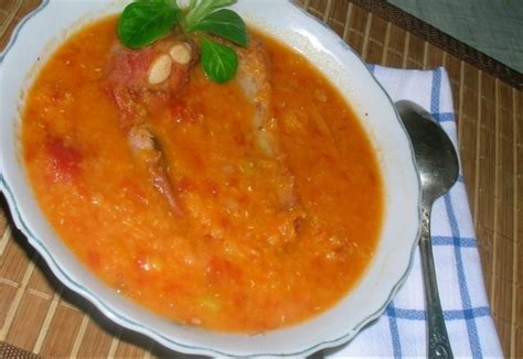 Kiaulienos šonkaulių sriuba