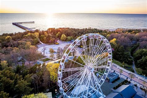 Palangos kurorto panorama su restoranų gausa