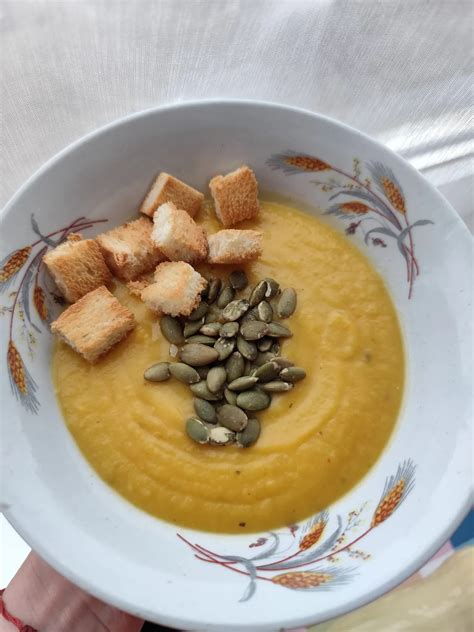 Rudens daržovių vištienos kreminė sriuba