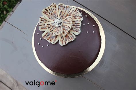 Šokoladinis glajus tortui