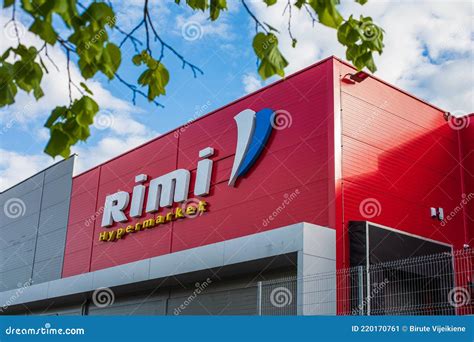 Rimi Hypermarket kavinės interjeras