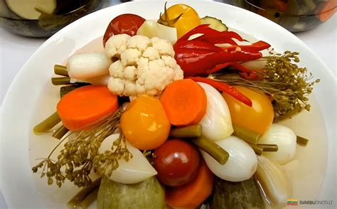 Įvairios daržovės saldžiarūgštiems patiekalams