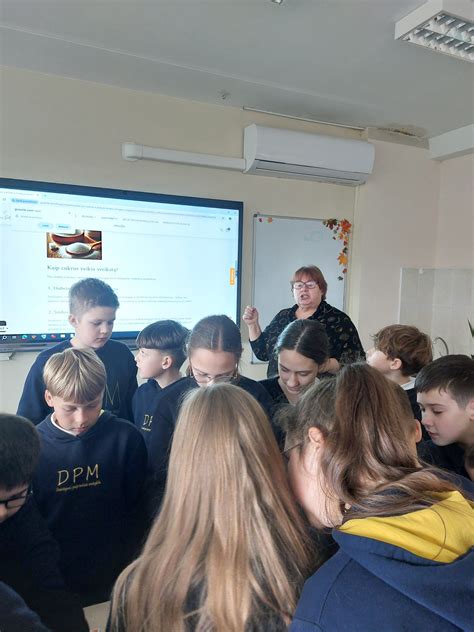 Grafikas, rodantis cukraus poveikį organizmui