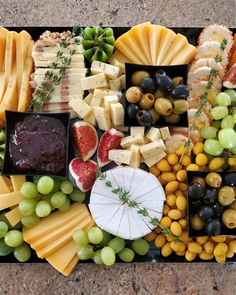 Įvairių rūšių sūriai