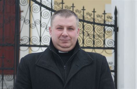 Kalėdaičio laužymas prie stalo