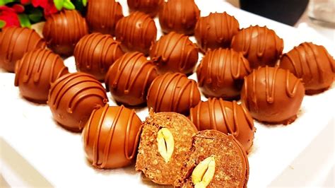 Naminiai Ferrero Rocher saldainiai po glazūravimo