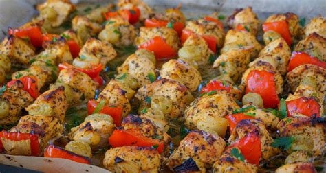 Vištienos ir ananasų iešmeliai