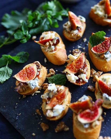 Pelėsinio sūrio rūšys (Brie, Camembert)