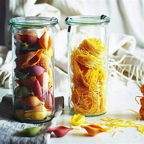 Stiklainiai su konservuotais moliūgais