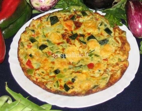 Orkaitėje keptas omletas su daržovėmis