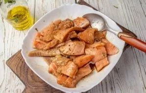 Nuotrauka su visais klasikinio recepto ingredientais