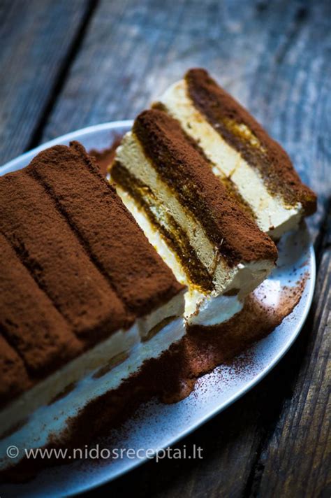 Tiramisu sluoksniuotas ledų tortas